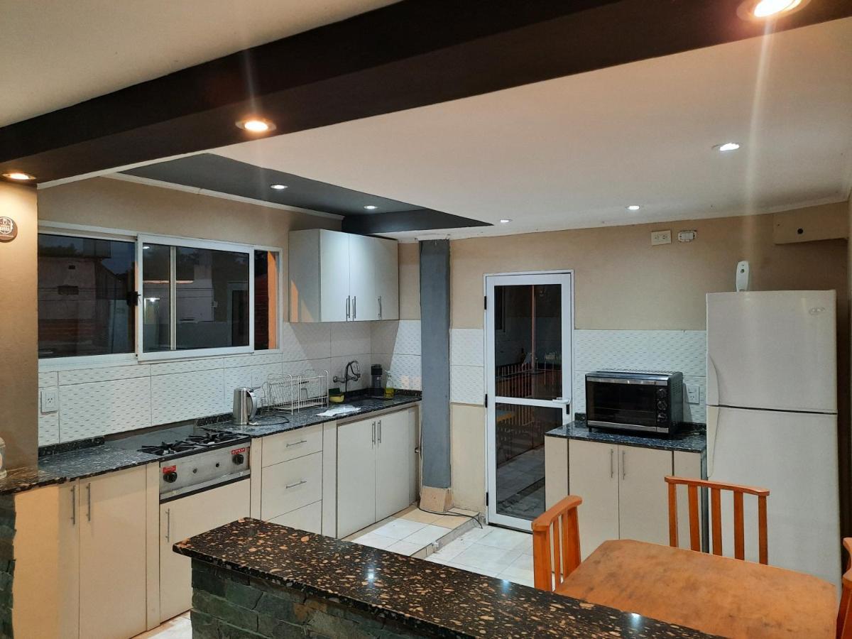 Alojamiento Don Cris Apartment Corrientes Ngoại thất bức ảnh